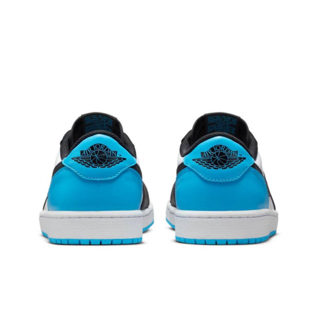 Air Jordan 1 Retro Low OG UNC