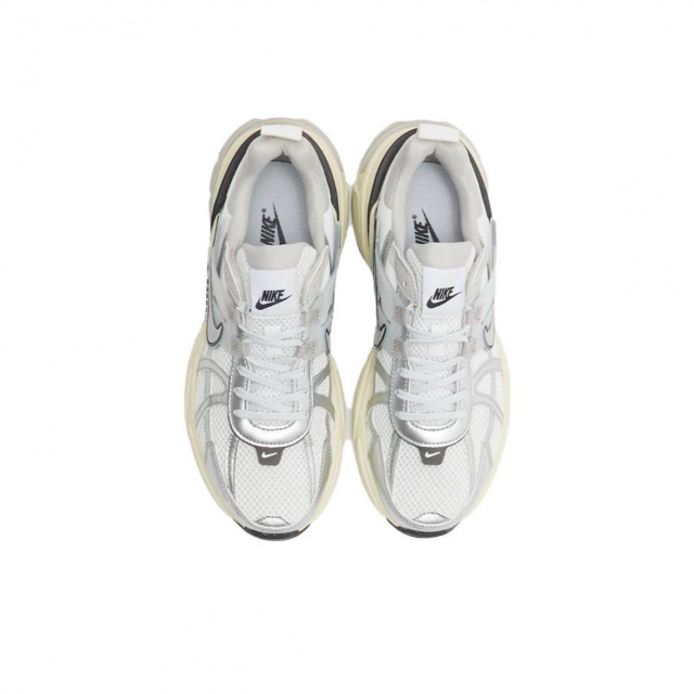 Nike V2K Run Runtekk Summit White Metallic Silver