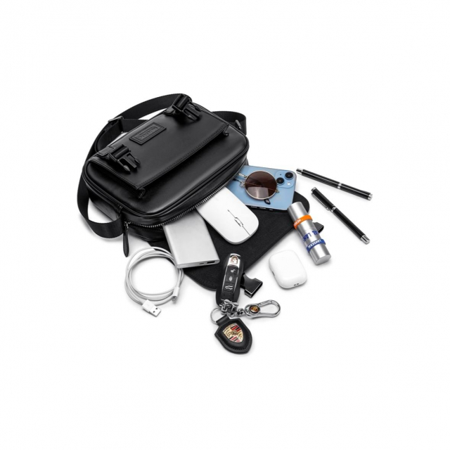 Mark Fairwhale Shoulder Bag Black