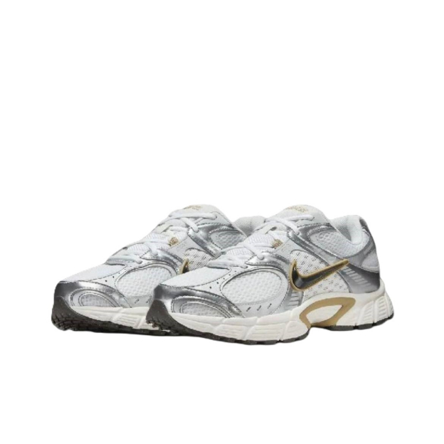 Nike V5 RNR Parachute Beige Metallic Pewter