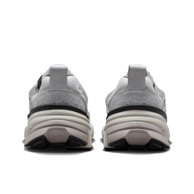 Nike V2K Run Pure Platinum Chrome