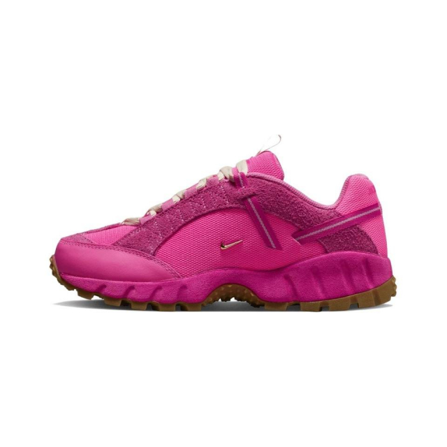 Nike x Jacquemus Air Humara LX pink