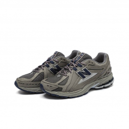New Balance 1906R Dark Olive Black