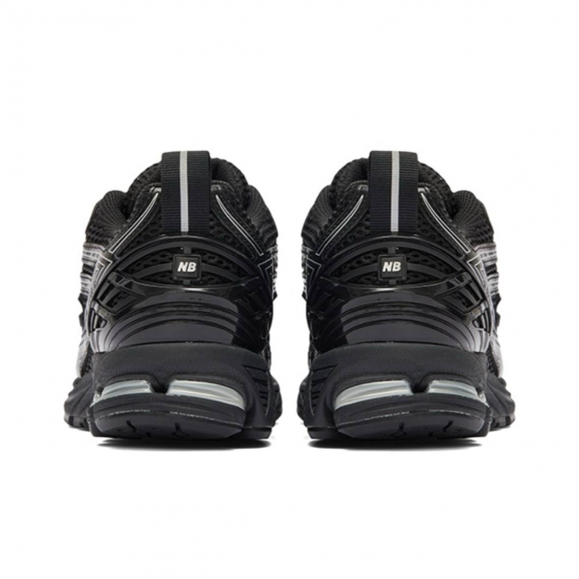 New Balance 1906R Black Silver