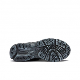 New Balance 2002R Protection Pack Triple Black