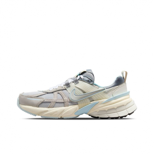 Nike V2K Run Light Bone Smoke Grey Metallic Platinum