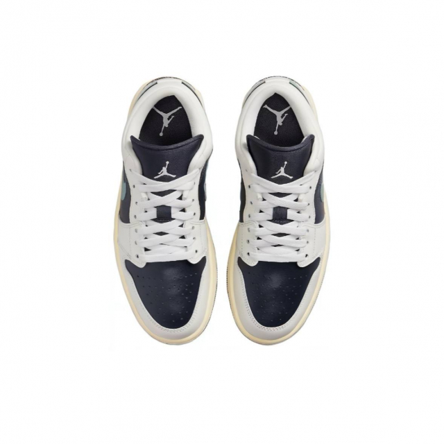 Air Jordan 1 Low Jade Smoke