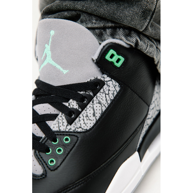 Air Jordan 3 Retro Green Glow