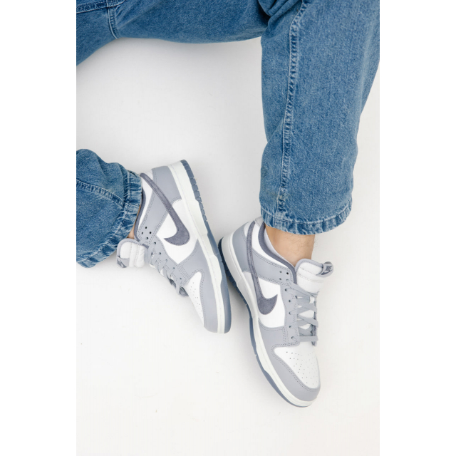 Nike Dunk Low SE Light Carbon