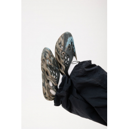 Adidas Originals Yeezy Foam Runner Cinder