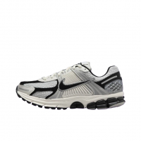 Nike Zoom Vomero 5 Photon Dust Black