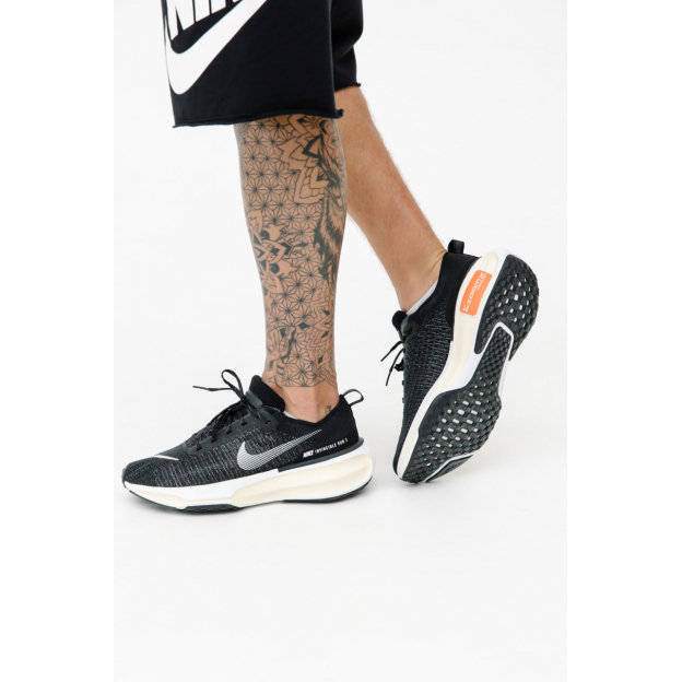 Nike Invincible Run 3 Black Beige White