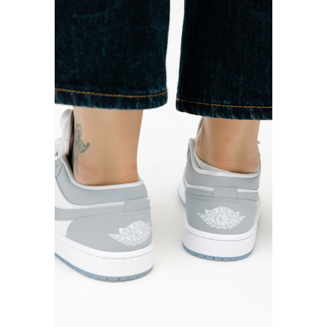 Air Jordan 1 Low White Wolf Grey