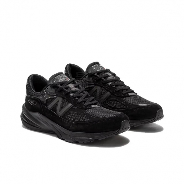 New Balance 990V6 Triple Black