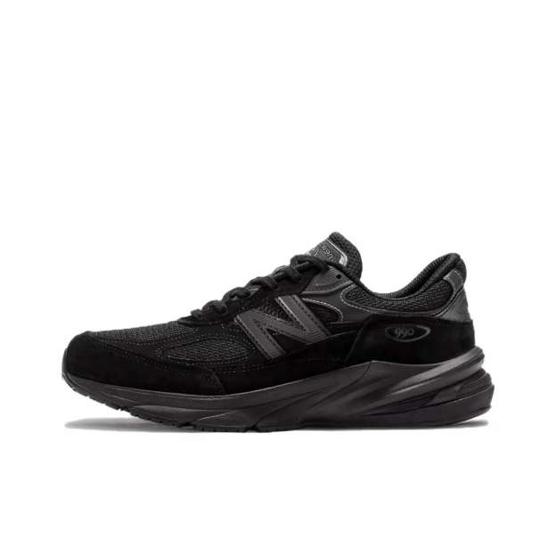New Balance 990V6 Triple Black