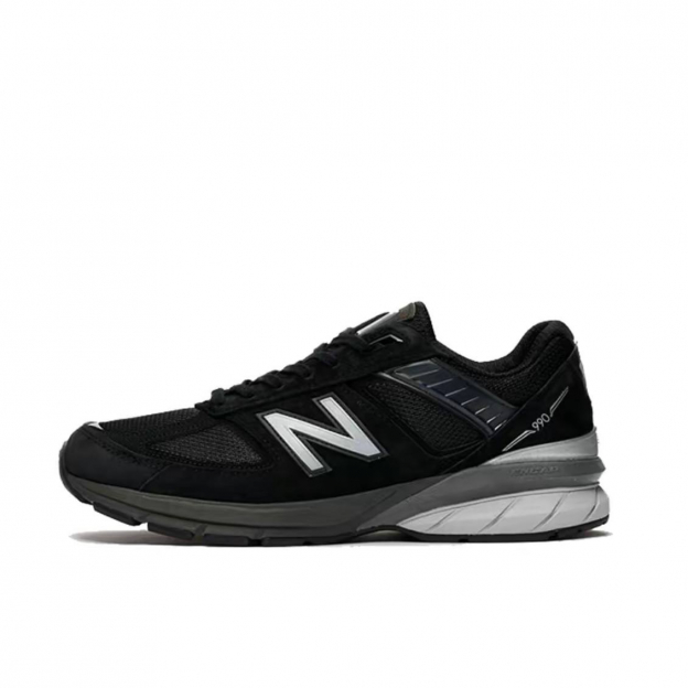 New Balance 990 V5 Made in USA Black