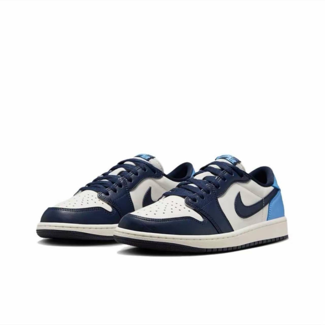 Air Jordan 1 Low OG Obsidian