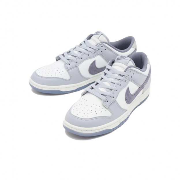 Nike Dunk Low SE Light Carbon