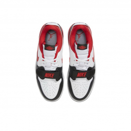 Jordan Legacy 312 Low Bulls