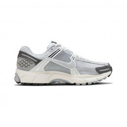 Nike Air Zoom Vomero 5 Triple Grey