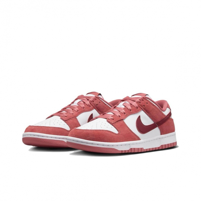 Nike Dunk Low Valentine’s Day