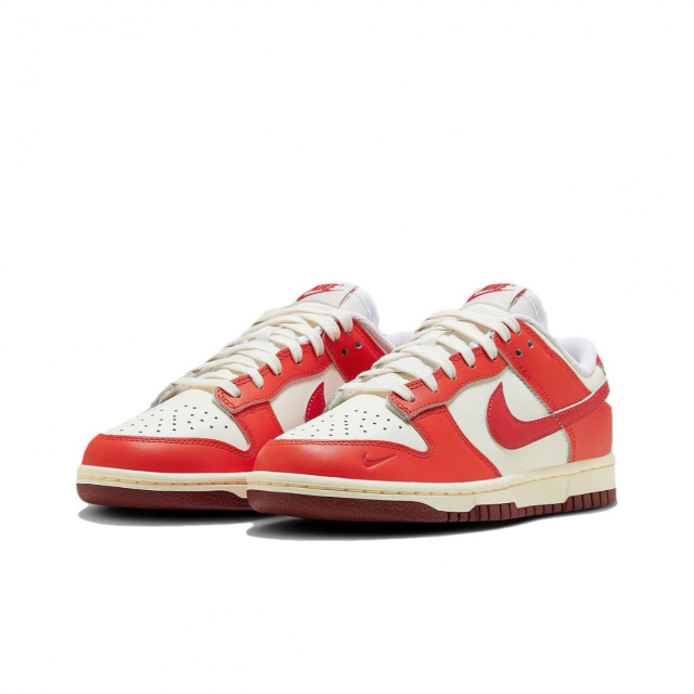 Nike Dunk Low Cosmic Clay