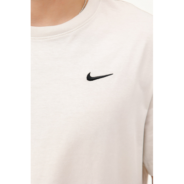 Футболка Nike Sportswear Club Tee White