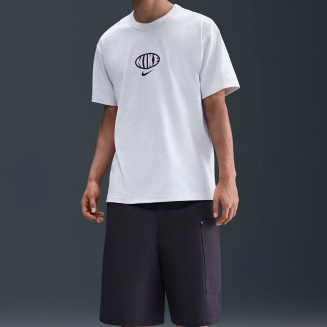 Футболка Nike Sportswear Premium Essentials T-Shirt Grey