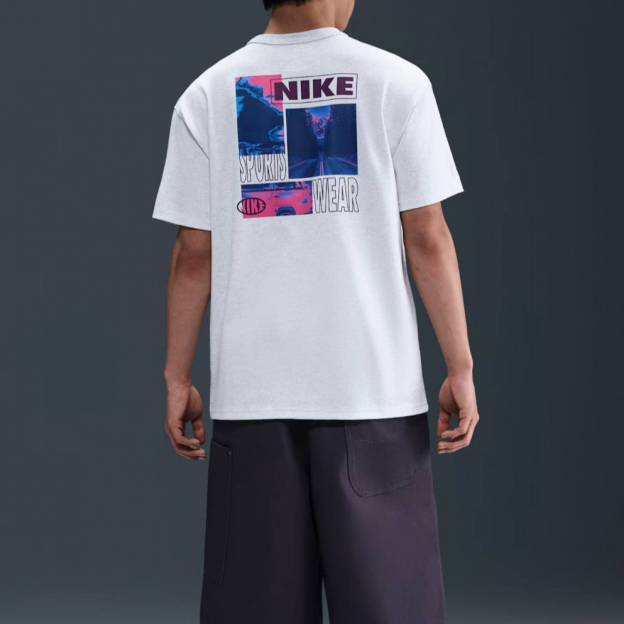 Футболка Nike Sportswear Premium Essentials T-Shirt Grey