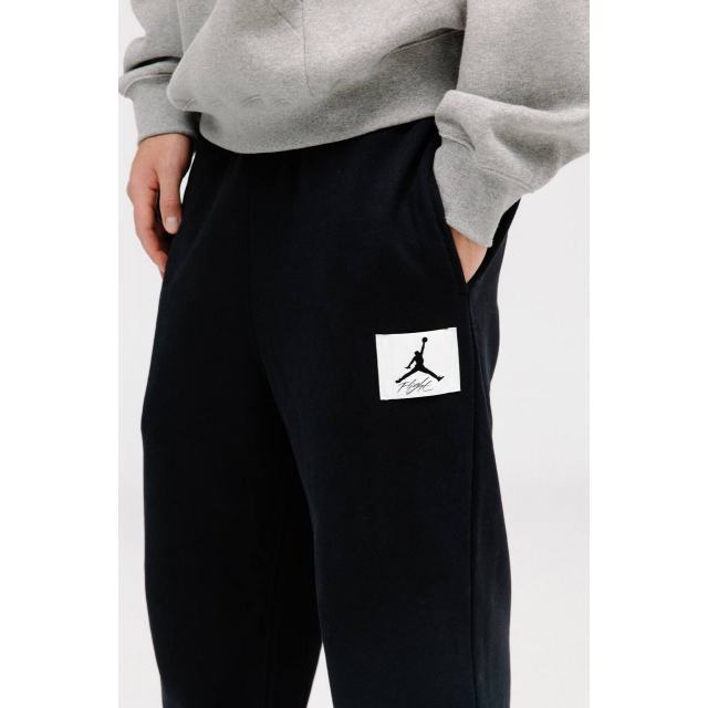 Спортивные штаны Jordan Essentials Statement Black  