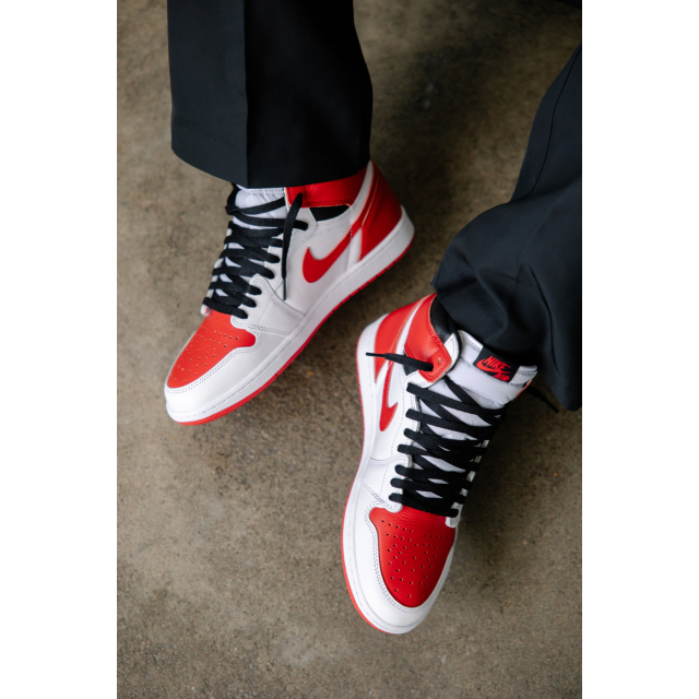 Air Jordan 1 Retro High OG Heritage