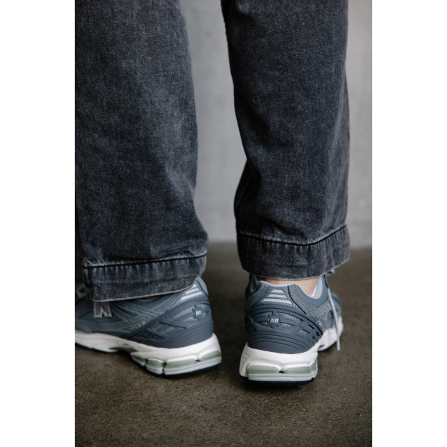 New Balance 1906R Titanium