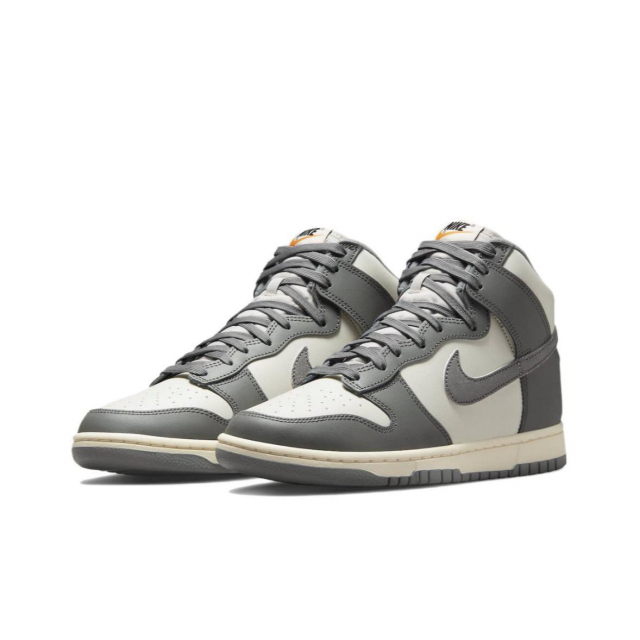 Nike Dunk High Vintage Light Bone