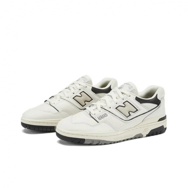 New Balance 550 Cream Black 