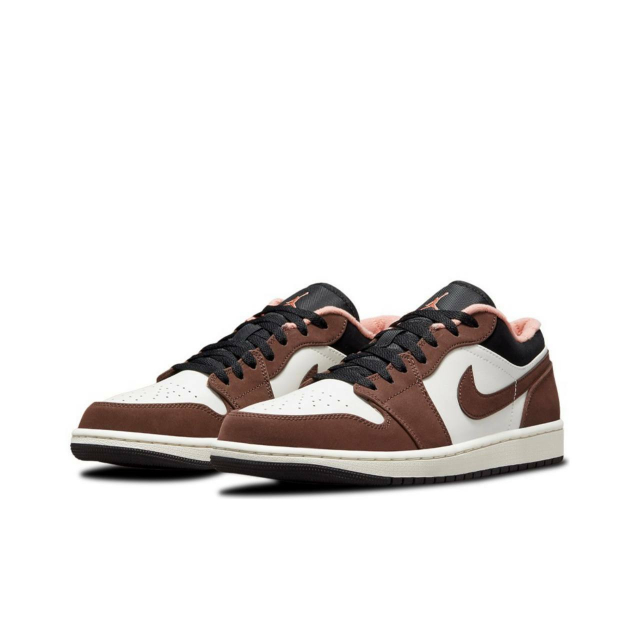 Air Jordan 1 Low SE Mocha