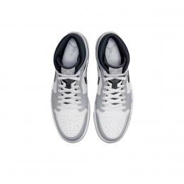 Air Jordan 1 Mid Light Smoke Grey