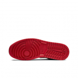 Air Jordan 1 Low Reverse Bred