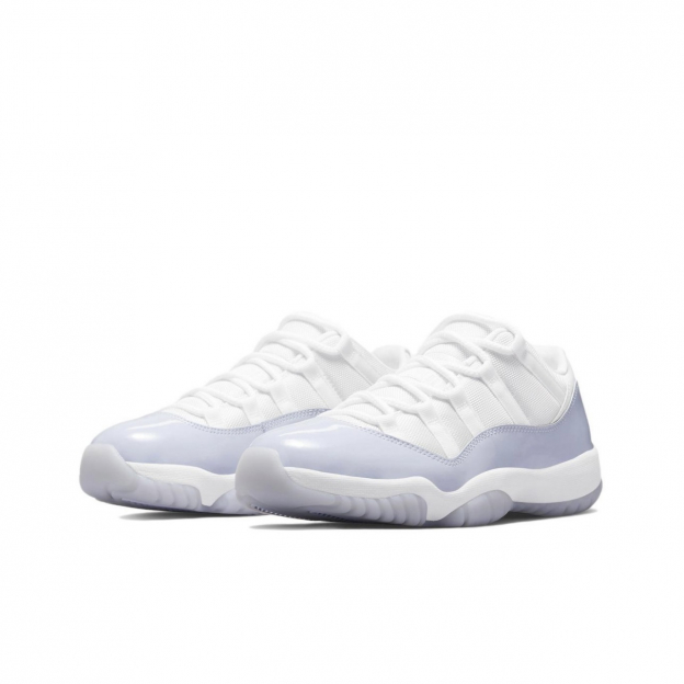 Air Jordan 11 Retro Low Pure Violet 