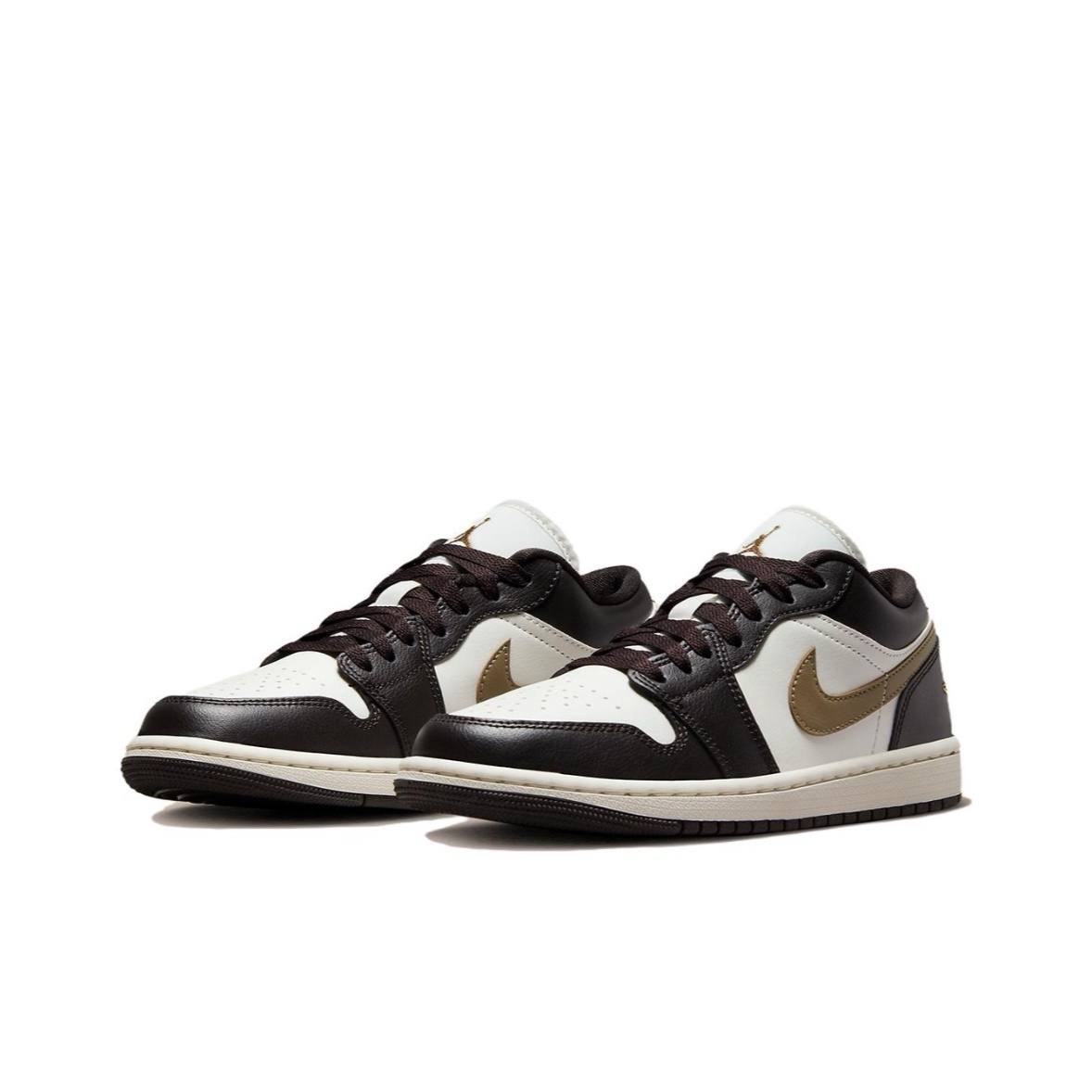 Кроссовки Air Jordan 1 Low Shadow Brown сбоку
