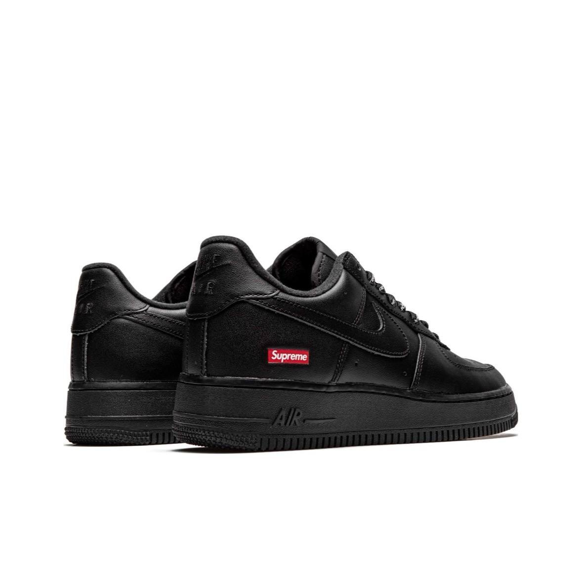 Кроссовки Nike Air Force 1 Low x Supreme Box Logo Black, вид сзади